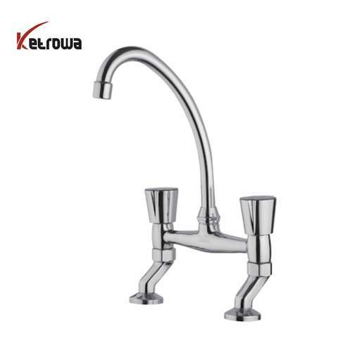 شیر توکاسه - کاستا